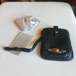 Elliott Lucca leather phone case/wristlet New